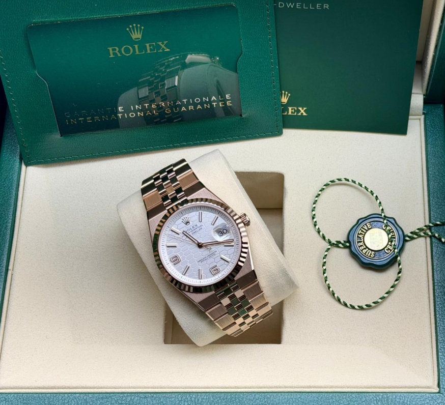 watch imageproduct/Screenshot 2025-12-16 at 2.56.10â¯PM.png_251216T225613-8f4f